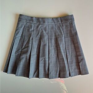 Aritzia Sunday Best Grey Pleated Mini Skirt